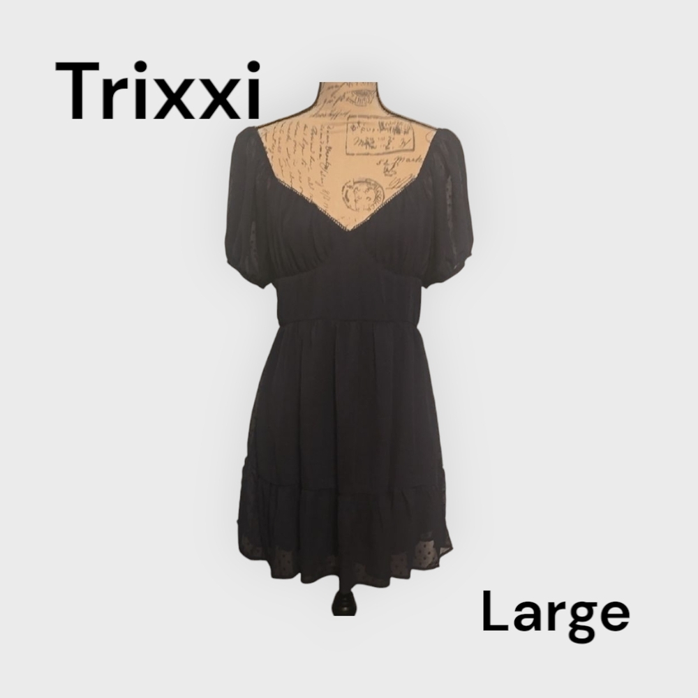Trixxi Clip-Dot Short-Sleeve Woven Fit & Flare Dress NWOT Large